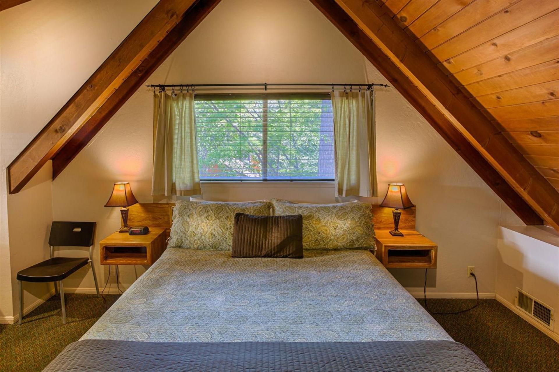 Sleepy Hollow Cabins & Hotel Crestline Exterior photo