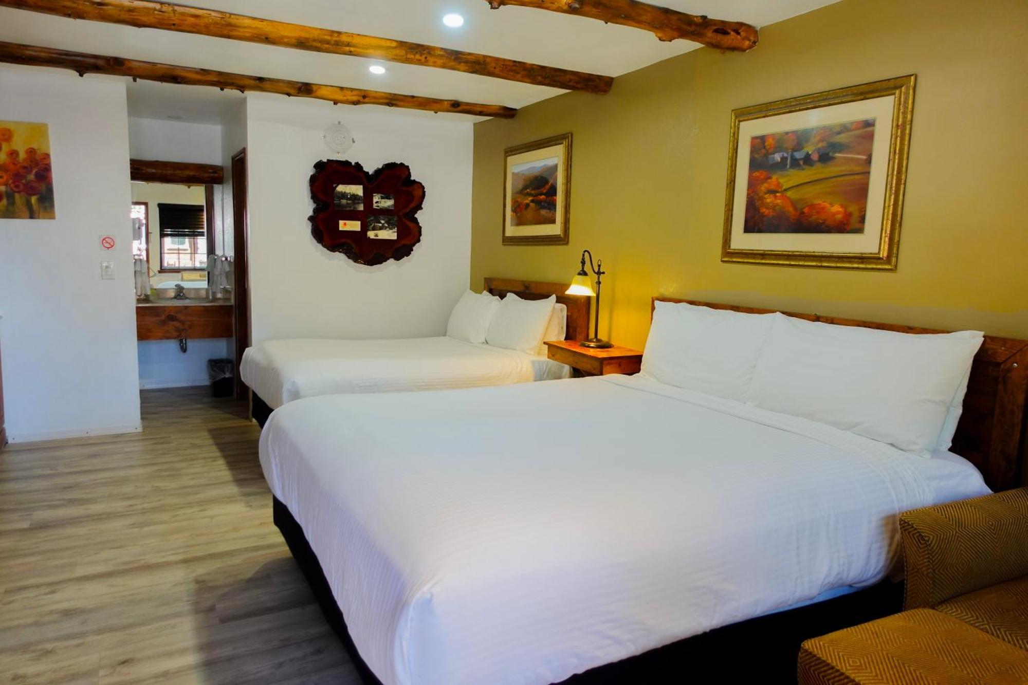 Sleepy Hollow Cabins & Hotel Crestline Exterior photo